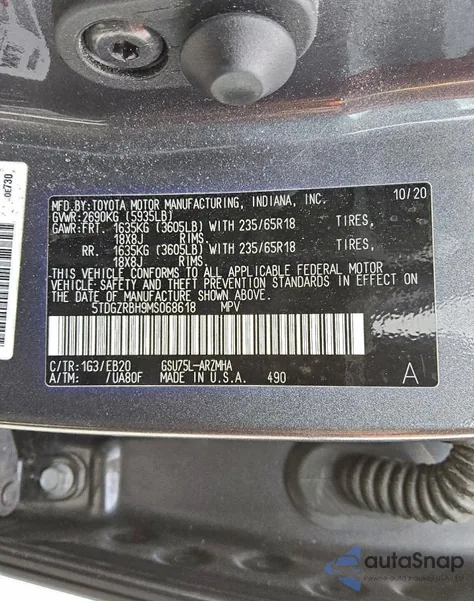 2021 Toyota Highlander Xle z USA, uszkodzony, nr VIN 5TDGZRBH9MS068618